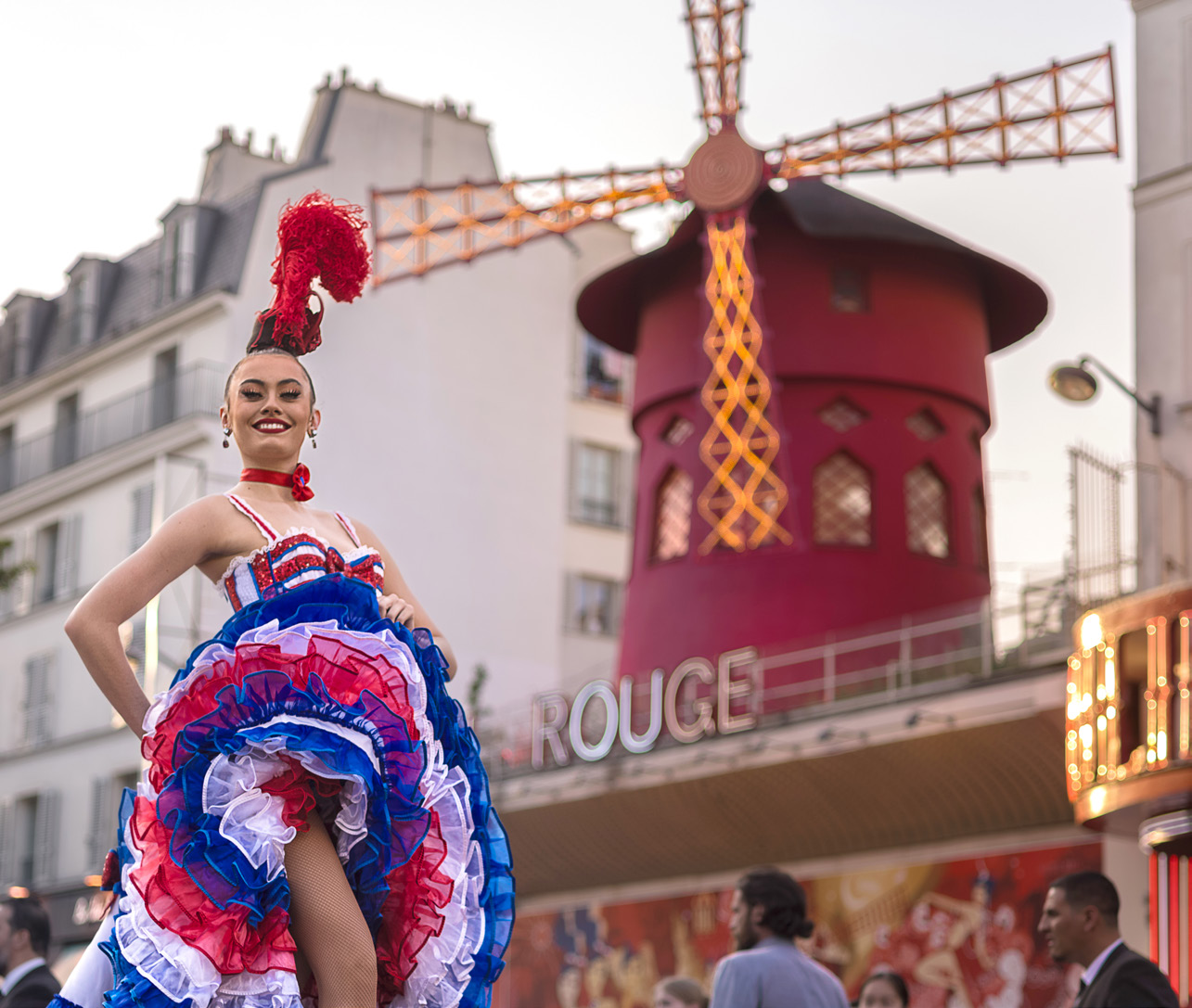 En el corazón de Moulin Rouge